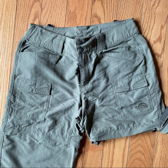 The North Face Convertible Pants/Shorts (set of 2) - Picture 2 of 8